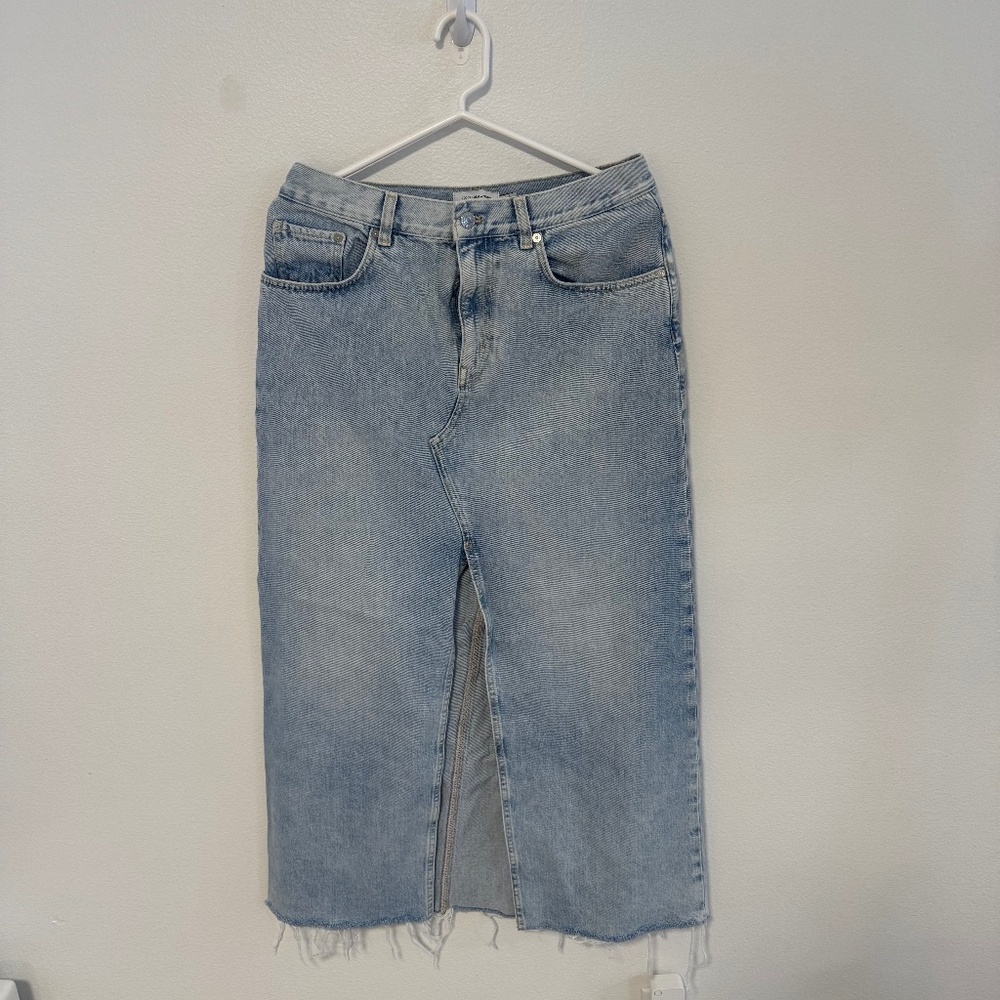 Stylish Denim Skirt with Frilling